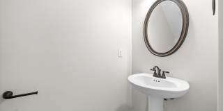 Pet Friendly Four Bedroom! Gallery 20