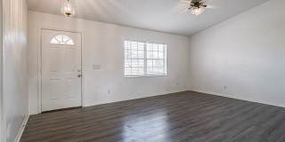 483 Melrose Lane Gallery 3