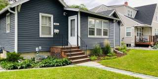 3 bedroom house - Pet Friendly, Garage, Fenced Yard 3 bedroom house - Pet Friendly, Garage, Fenced Yard Gallery 1