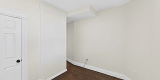 345 Walnut St Gallery 11