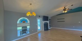 Open Concept 3/2 in Millhopper Station! Gallery 5