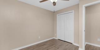 Charming 3BR Home with Fenced Yard, Garden Tub & Double Vanity Gallery 28