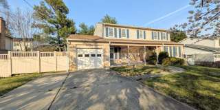 8835 TUCKERMAN Lane Gallery 1