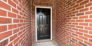2 Bedroom, 2.5 Bathrooms Townhome in the Heart of Savannah's Southside Gallery 37