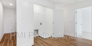 295 Spring St Gallery 23