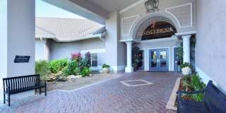 9620 CLUB S Circle Gallery 20