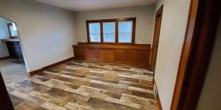 Large 3 Bedroom Home near Iowa State Fairgrounds! Gallery 6