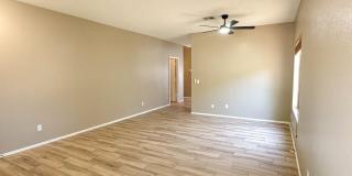 30239 N BOBCAT Way Gallery 15