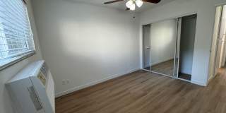 14220 Burbank Blvd Gallery 25