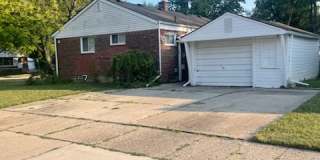 19448 Woodmont Street Gallery 1