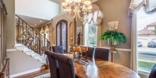 19114 Autumn Gdn Gallery 4