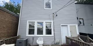 3266 S Bell Avenue Gallery 17