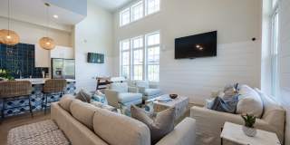 Madison Shores Gallery 16