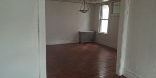 19 Bayview Ave Gallery 8