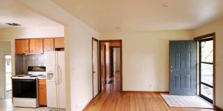 Updated 4BR/2BA Gladstone Home | Finished Basement | Fenced Yard Gallery 1