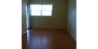 3029 Riverside Drive Gallery 8