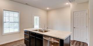 318 Bogle Street Gallery 8