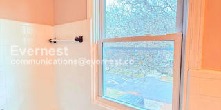 5747 Lakepointe Street Gallery 16