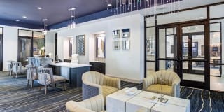 Caroline Uptown West Gallery 9