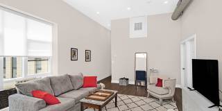 1218 W Lexington St Gallery 5