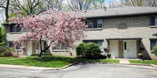 Chateau de Ville Apartments Gallery 9