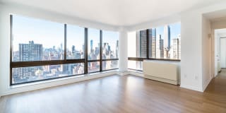 300 East 39th Gallery 45