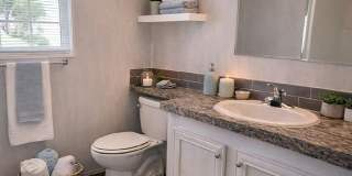 3 Elizabeth St. Gallery 5