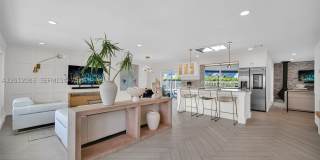 1001 NW 4th Ct Gallery 10