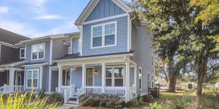 Stunning 3-Bed 2.5-Bath Home in Park Circle at Oak Terrace Preserve Gallery 1