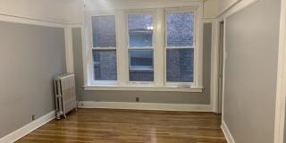 5352 North Winthrop Ave. Gallery 10