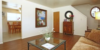 Falcon Way Townhomes Gallery 8