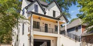 1385 Sylvan Circle NE Gallery 2