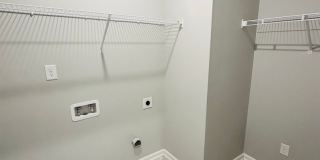 Spacious Family Home in Kathleen Gallery 14