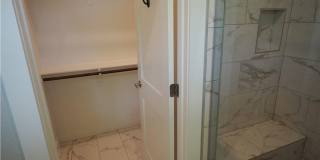 Modern 2 bed/2.5 bath Central Austin Home Gallery 6