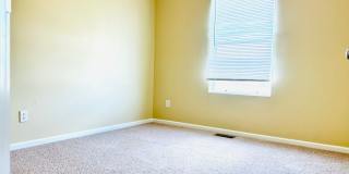 Large 3 bedroom Home, North Park Area Gallery 19