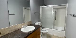 1 MONTH FREE!! 2B/1B Upper Level Condo in Cottonwood Villas - Available NOW! Gallery 17