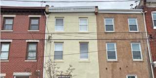 2061 E HAGERT Street Gallery 1