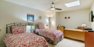 30 Columbia Drive Gallery 40