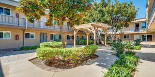 Woodlawn Gardens Apartments Gallery 10