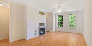 The Residences at King Farm Gallery 12