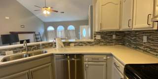 Room in 3 Bedroom Home at Hathshire Dr Room in 3 Bedroom Home at Hathshire Dr Gallery 8