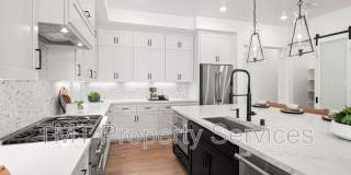 9001 Ventura Street Gallery 42