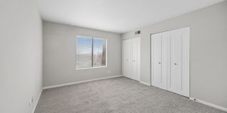 1543 S Ardmore Avenue Gallery 11