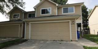 AWESOME 3 BEDROOM HOME CLOSE TO FORT RILEY Gallery 1