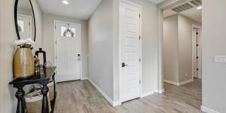 2053 W Lonesome Trail Gallery 7