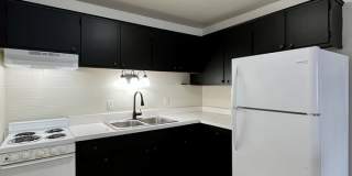 750 Harrison Boulevard - 5 Gallery 7