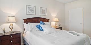 Cobblestone Court Apartments Gallery 13