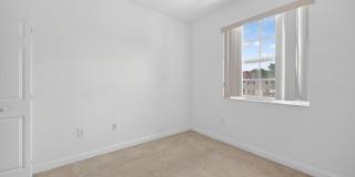 1575 NE 33rd Avenue Gallery 34