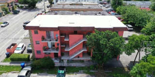 458 SW 9th St Gallery 19