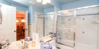 ** SMOKEHOUSE BAY OF MARCO ** 2/2 SEASONAL UNIT ON MARCO ISLAND AVAILABLE ** BEST WATERWAY VIEW HERE ** Gallery 58